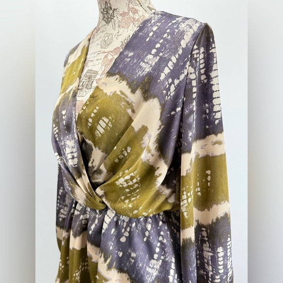 ADRIENNE Gray/lavender & green abstract print surplice layered mini dress size S - Picture 6 of 14